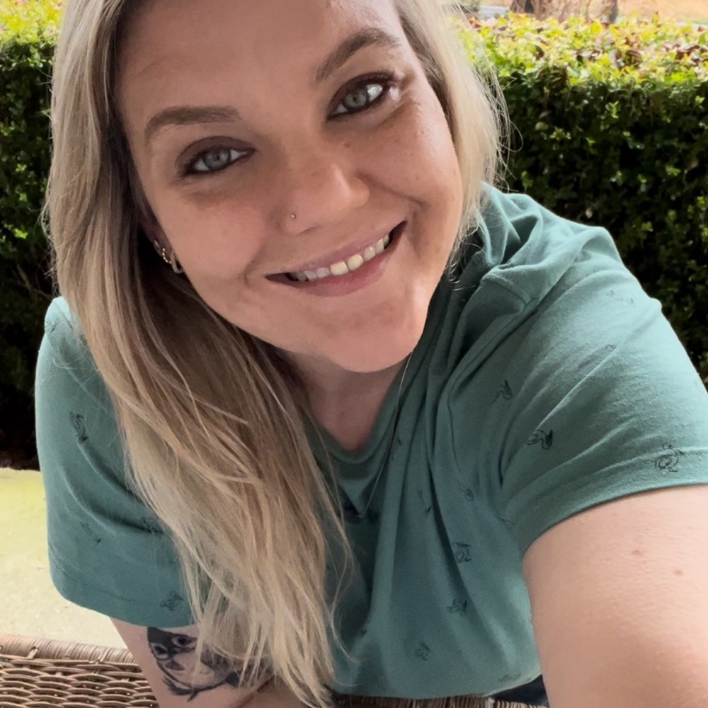 Meet your Posher, Amanda
